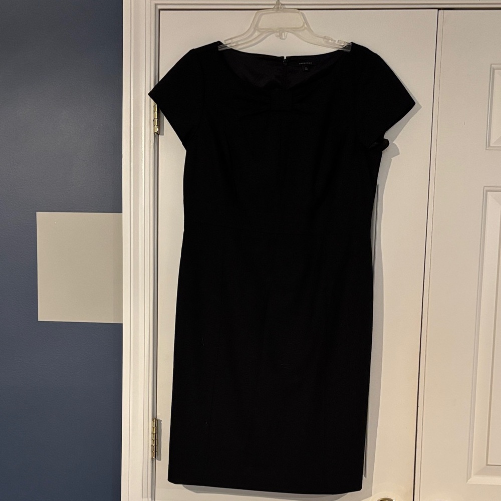 Nordstrom Elegant Black knee length Dress